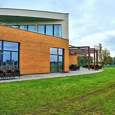 Hotel Golf Jezera Ostrožská Nová Ves Exterior foto